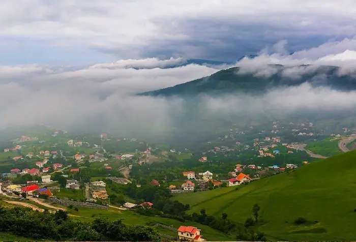 خانه های روستایی در شهرستان آمل 3658456454351