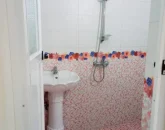 حمام و سرویس بهداشتی به همراه روشو ویلا در چمستان 56452