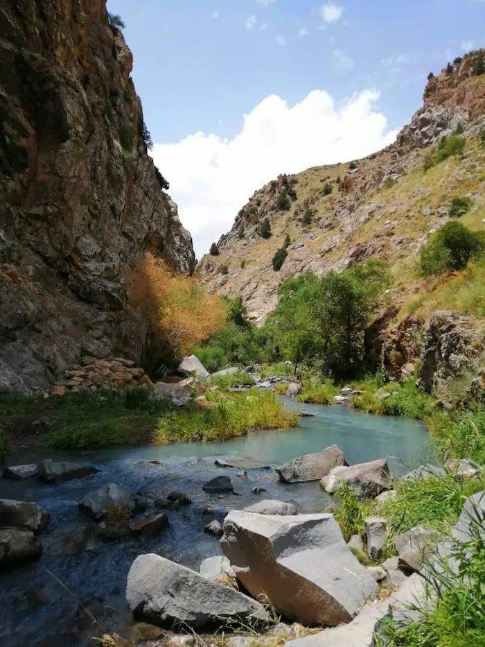 دره زمان جاذبه ای در شهر آمل 638748367